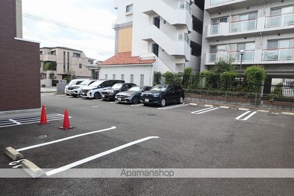 カーサグラナーテ[1LDK/46.44m2]の駐車場