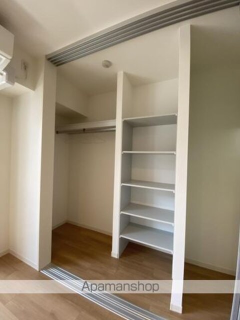 Ｕｒｂａｎ　Ｖｉｓｔａ　中央町[1K/37.2m2]の収納
