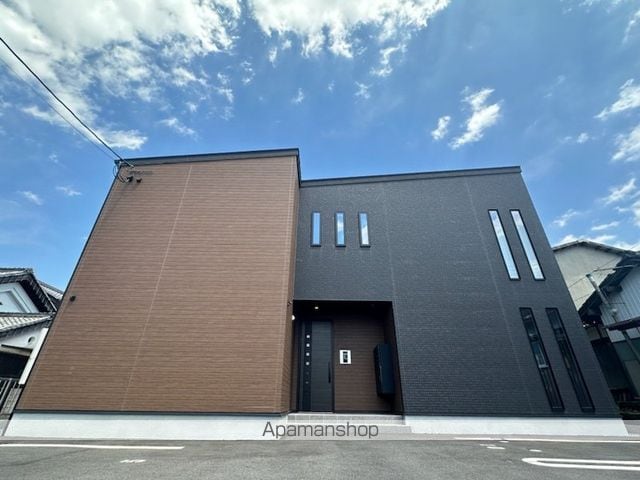 イオ・リアン日野の外観写真