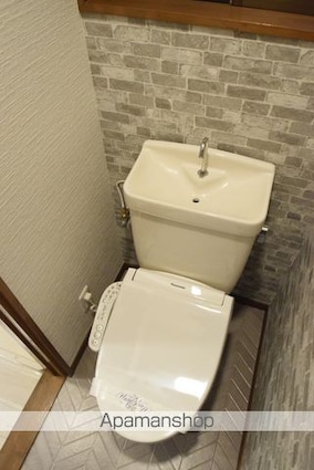 エザンス戸田[1K/22.35m2]のトイレ