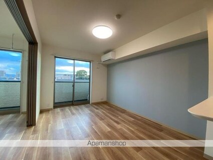 イーストレガシーレジデンス[1LDK/42.12m2]のリビング・居間