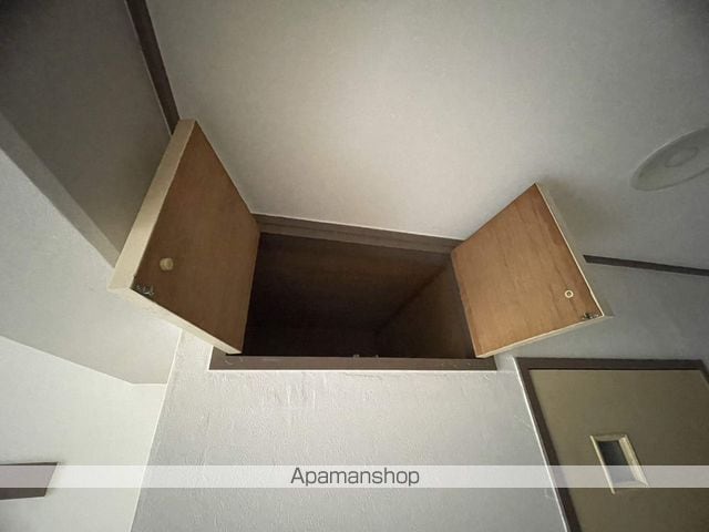 ラヴォール国泰寺の内装写真