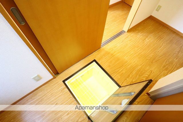 コンフォール ターブル A棟の内装写真