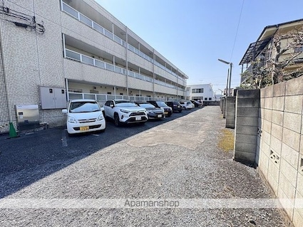 サンベール[3DK/52.65m2]の駐車場