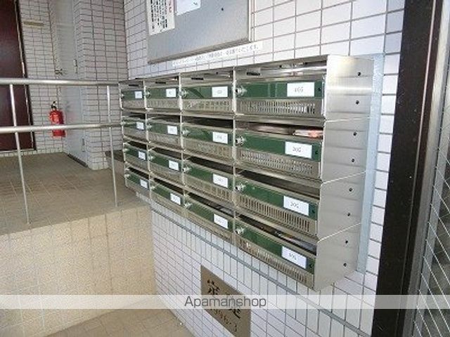 グランコート産興の玄関写真