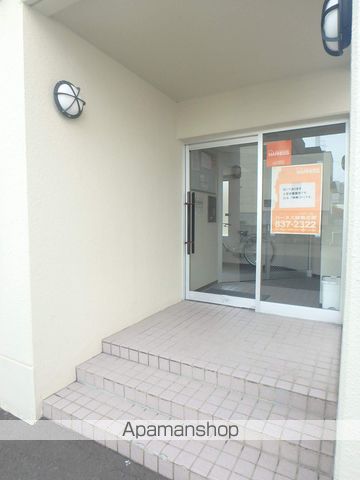 サンライズ札幌の玄関写真