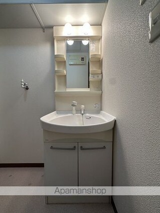 グラン・イーストＡ[2LDK/50m2]の洗面所