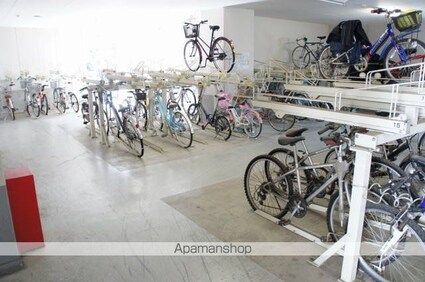 セインツタワー甲府[3LDK/79.72m2]の共用部2