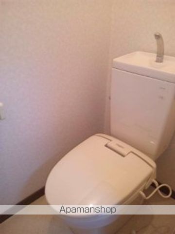 コーポ成田３号棟[1K/26.5m2]のトイレ