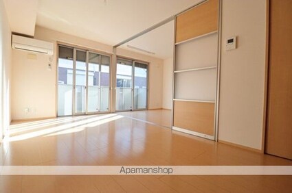 ＭＴアーバンコート[1LDK/45.69m2]のリビング・居間