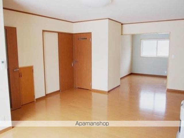 レインボー[3LDK/84.87m2]のリビング・居間1