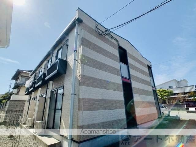 レオパレス久万ノ台の外観写真