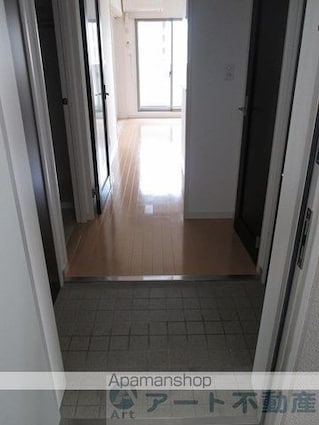 スカイタワー勝山[1LDK/43.47m2]の玄関