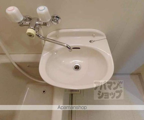 大晋メゾネ四条大宮の内装写真