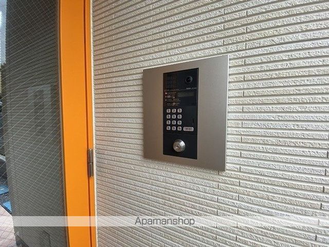 LIENのその他写真