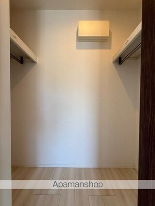 アゼリア[1R/25.09m2]の収納
