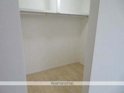 岩手県盛岡市南仙北１丁目[3LDK/82.39m2]の収納