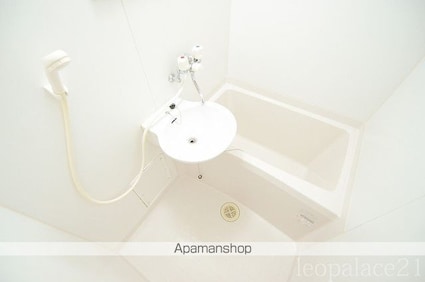 レオパレス貝塚[1K/20.28m2]のバス1