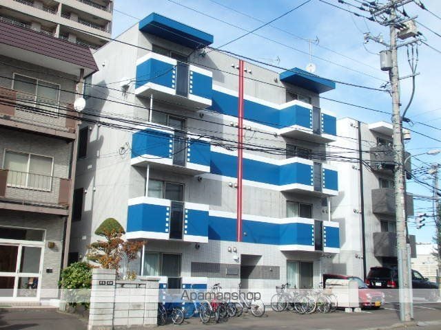 アジュールの外観写真