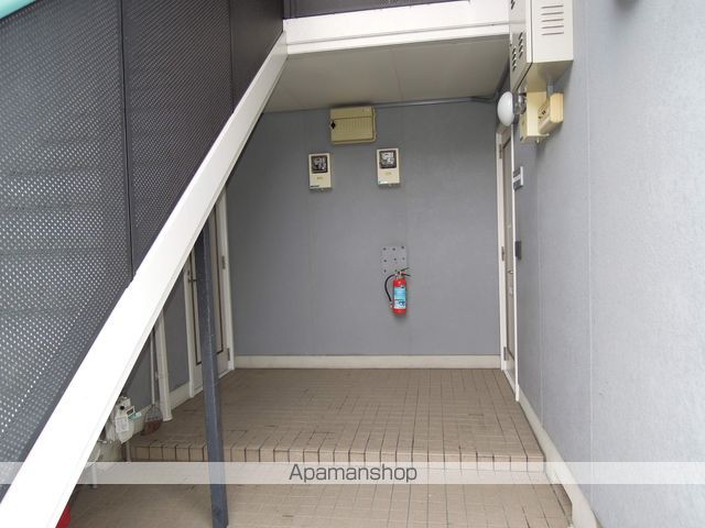アネックス忠岡の玄関写真