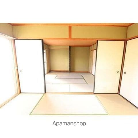 耕正アパートの内装写真