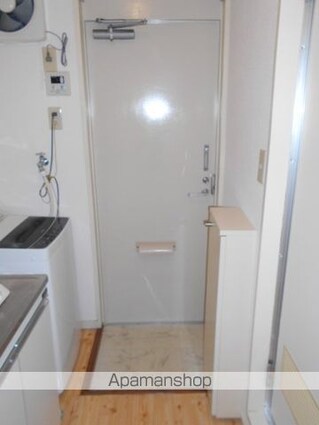 エステートならしの[1K/17.4m2]の玄関