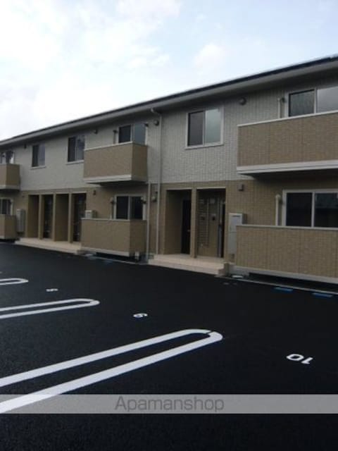 アーバンコア長者[2LDK/63.82m2]の外観2