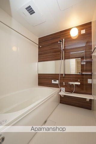TIARE MANBAIの内装写真
