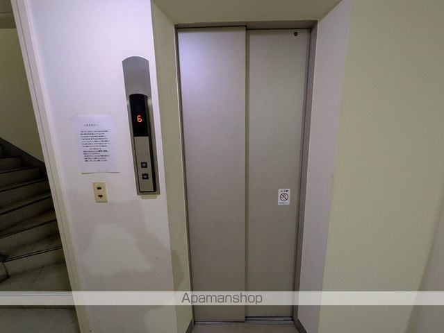 本山ビルの内装写真