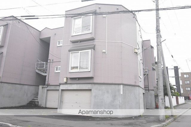 プラザイン福住Aの外観写真