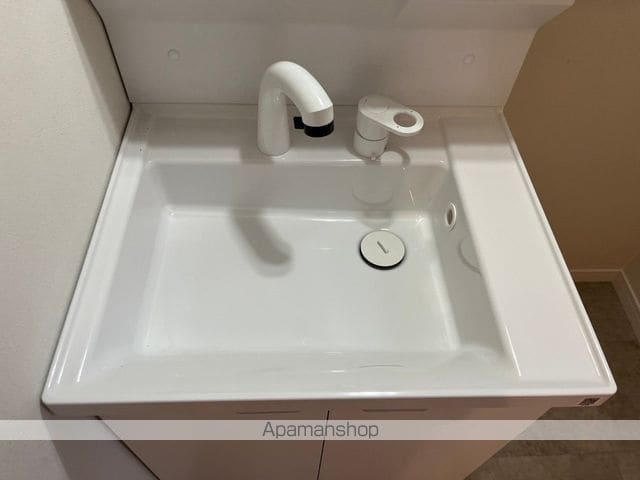 グランスイート大町の内装写真