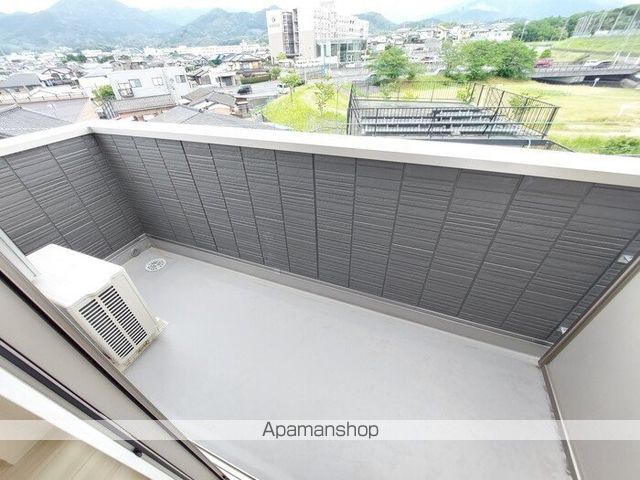 クローバーの内装写真