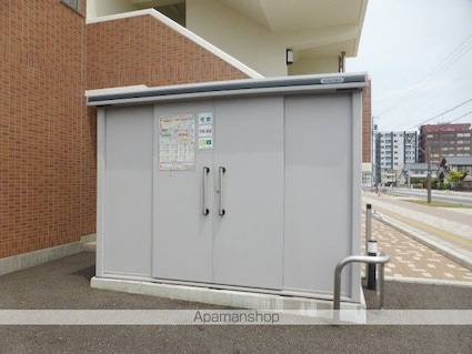 サミット栗田中央[2LDK/69.43m2]の共用部1