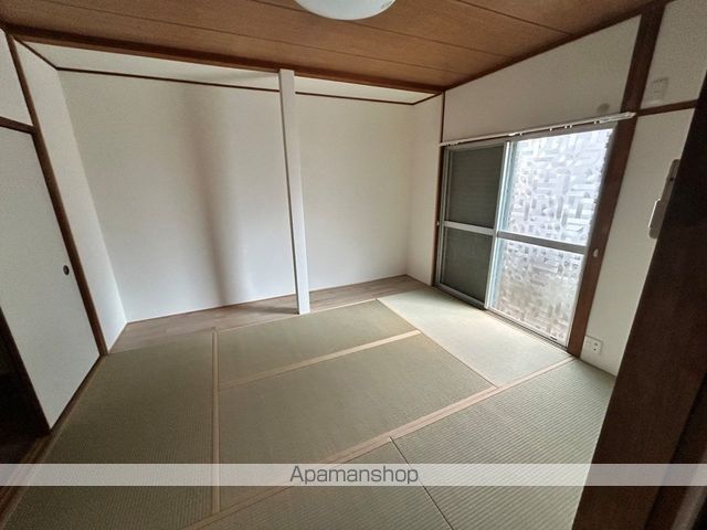 高司3丁目戸建ての内装写真