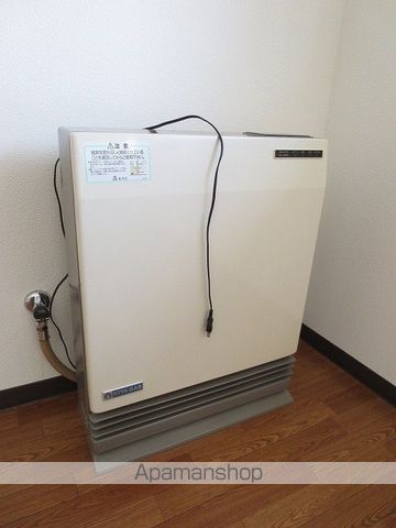 プレサント南8西8の内装写真