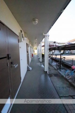 レオネクストステビアの玄関写真