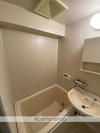 ヴィラ・アンソレイエ亀田町[1DK/32.27m2]のバス