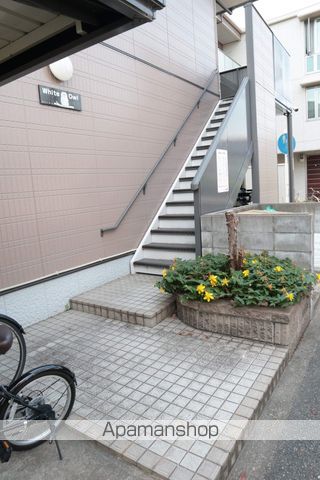 WHITEOWLの玄関写真