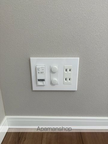 ティモーネグランデ新川崎の内装写真