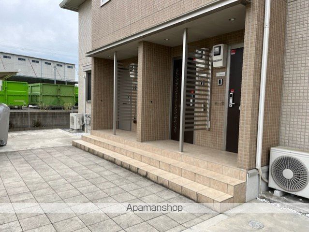 DーROOM サウスウィンドの玄関写真