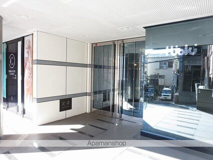 サントピア四谷[2DK/38.38m2]のエントランス