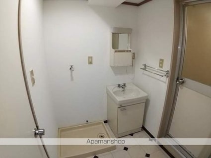 長野県松本市大字島立[3DK/57.7m2]の洗面所