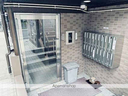 ヒルズ吉祥寺[1K/20.9m2]のエントランス