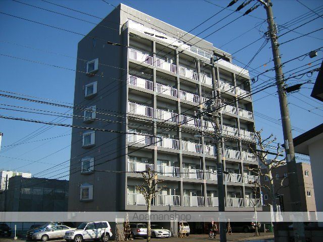 ミルフィオーレ学園前の外観写真