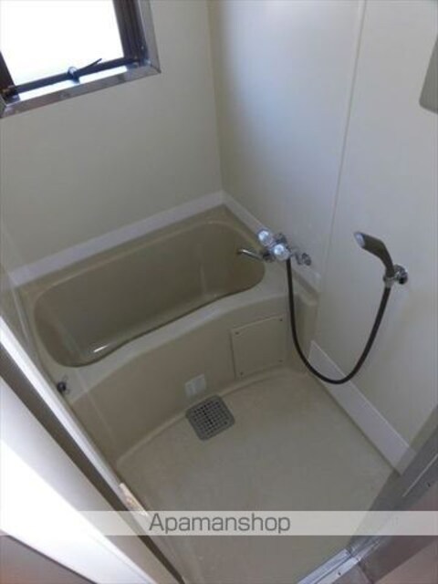 和歌山県和歌山市湊２丁目[2DK/39.25m2]のバス