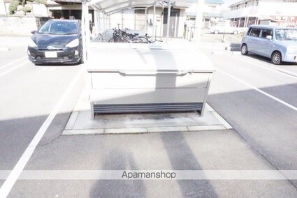 ランドマークレイ[1LDK/45.21m2]の駐車場1