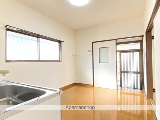 東海道本線 西焼津駅 徒歩12分 1階建 築44年の内装写真