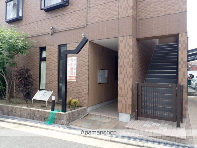 シャルマンの玄関写真