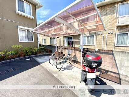 プランドール凛　Ａ棟[2LDK/55.15m2]のエントランス2