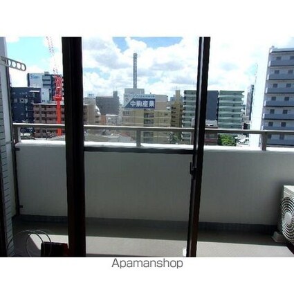 プレステージ名古屋[2K/36.5m2]のバルコニー